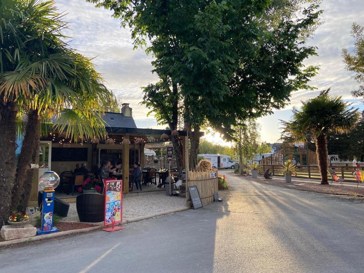 Camping Paradis Le Moulin Des Oies Belz Экстерьер фото
